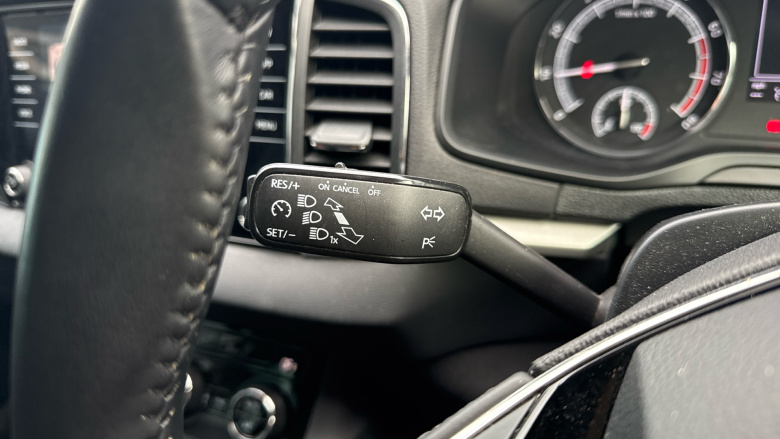 Skoda Karoq 1.0 TSI 110 SE 5dr Petrol Estate